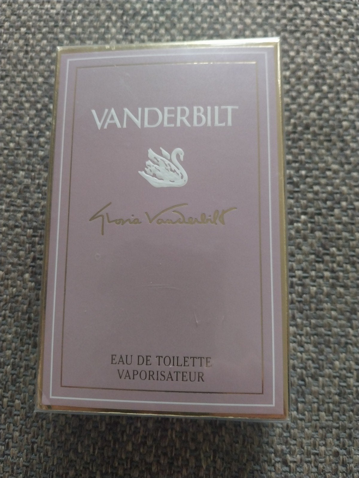 Vanderbilt Eau de Toilette Vaporisateur 30 ml, Ophalen
