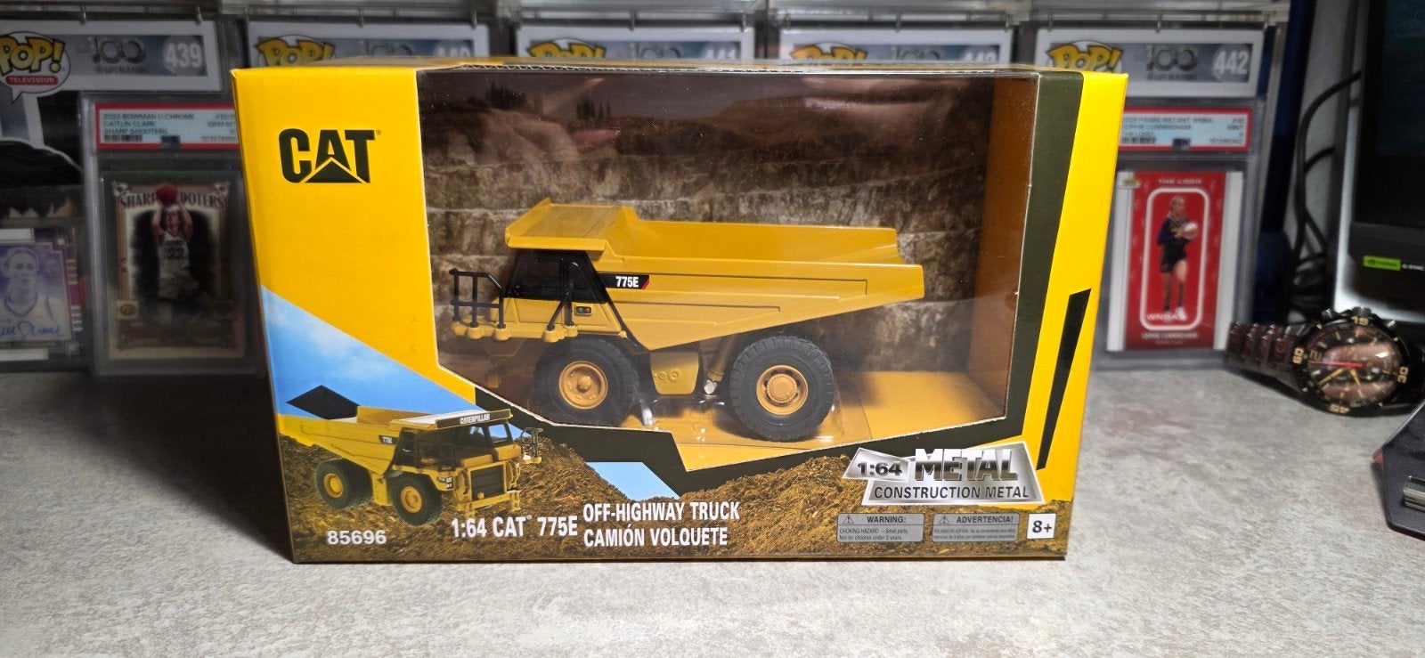1:64 CAT 775E off-highway truck diecast masters, Ophalen of Verzenden, Nieuw, Bus of Vrachtwagen