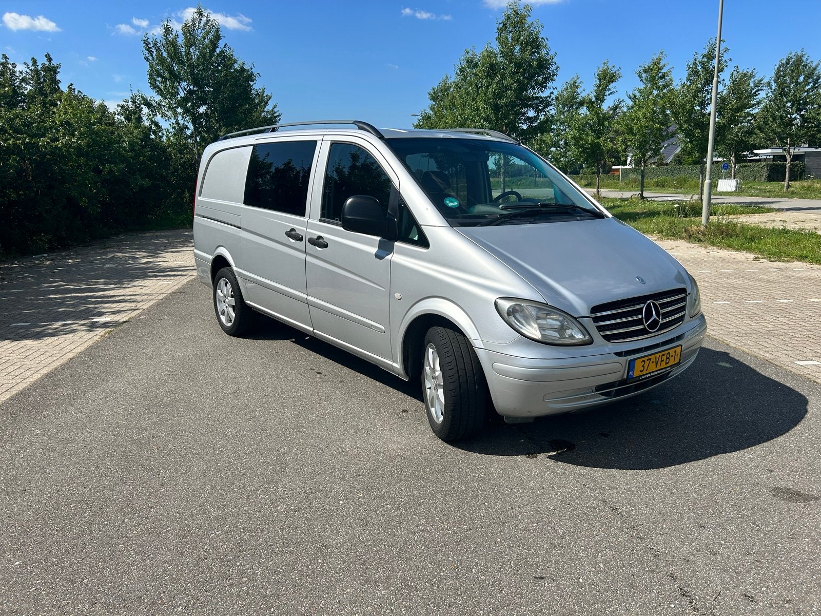 Mercedes-Benz Vito 2.1 CDI 111 DC 2007, Achterwielaandrijving, Zwart, 4 cilinders, 2000 kg