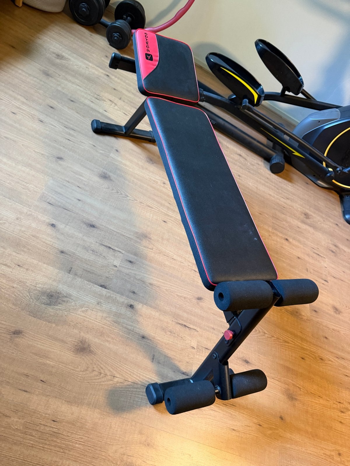 Verstelbare fitnessbank Domyos Decathlon, Ophalen, Krachtstation, Armen, Zo goed als nieuw