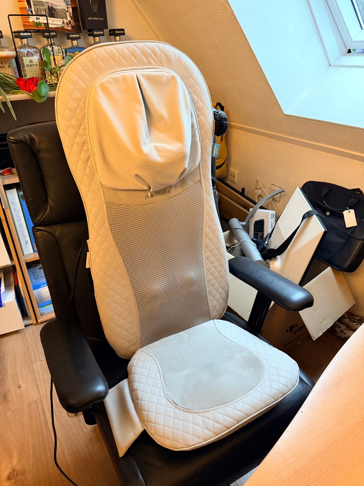 Medisana massagekussen voor op stoel, Sport en Fitness, Ophalen, Gebruikt, Massagestoel of Kussen