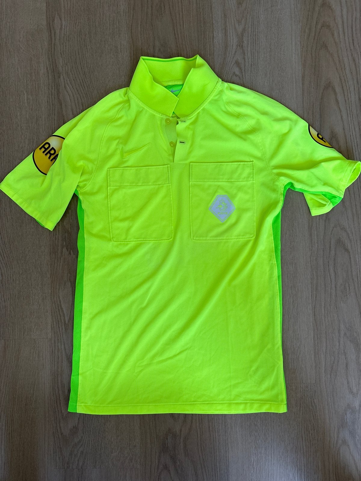 Nike scheidsrechtersshirt maat S, Ophalen of Verzenden, Maat 46 (S) of kleiner, Geel