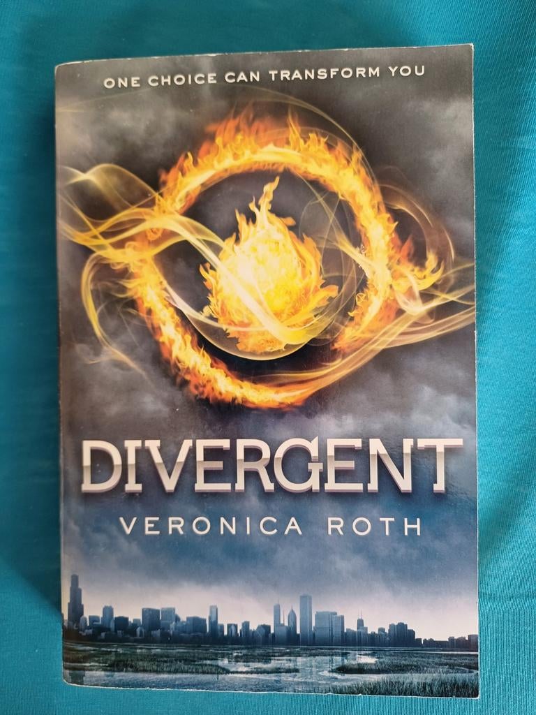 Divergent, Ophalen, Gelezen