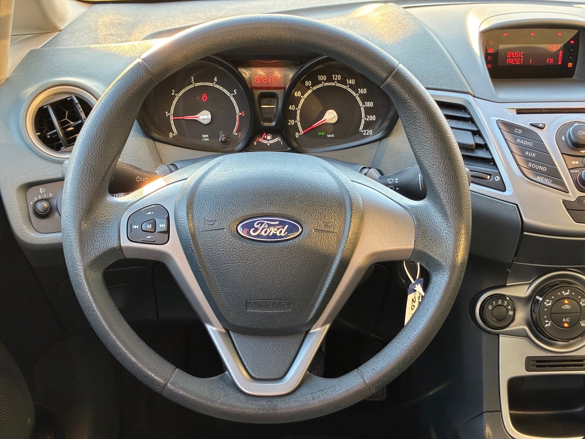 Ford Fiesta 1.25 Limited|Climatronic|Lm-Velgen|Elektr.ramen|, Voorwielaandrijving, Euro 5, 1242 cc, 4 cilinders