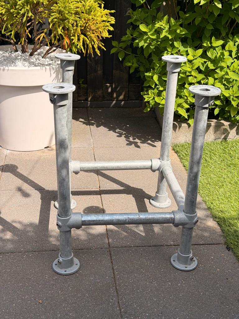 Steiger onderstel voor tafel binnen en buiten, Ophalen, Tafelpoot, Gebruikt, 50 tot 100 cm