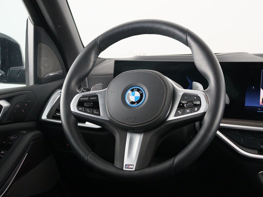 BMW X5 xDrive50e (bj 2025, automaat), Auto's, Gebruikt, 2395 kg, Met garantie (alle), Overige brandstoffen