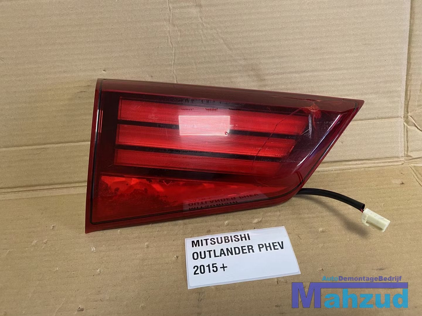MITSUBISHI OUTLANDER PHEV Achterlicht Links binnen 2015-2021, Auto-onderdelen, Verlichting, Info@mitsubishi-motors.com, Gebruikt