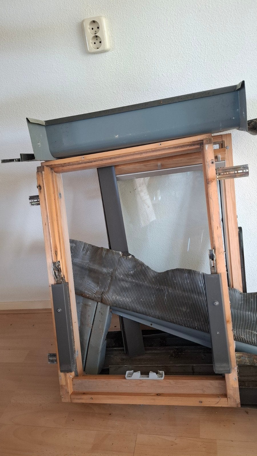 Gebruikt Dakraam met Houten Kozijn, Gebruikt, 80 tot 120 cm, 80 tot 120 cm, Ophalen of Verzenden