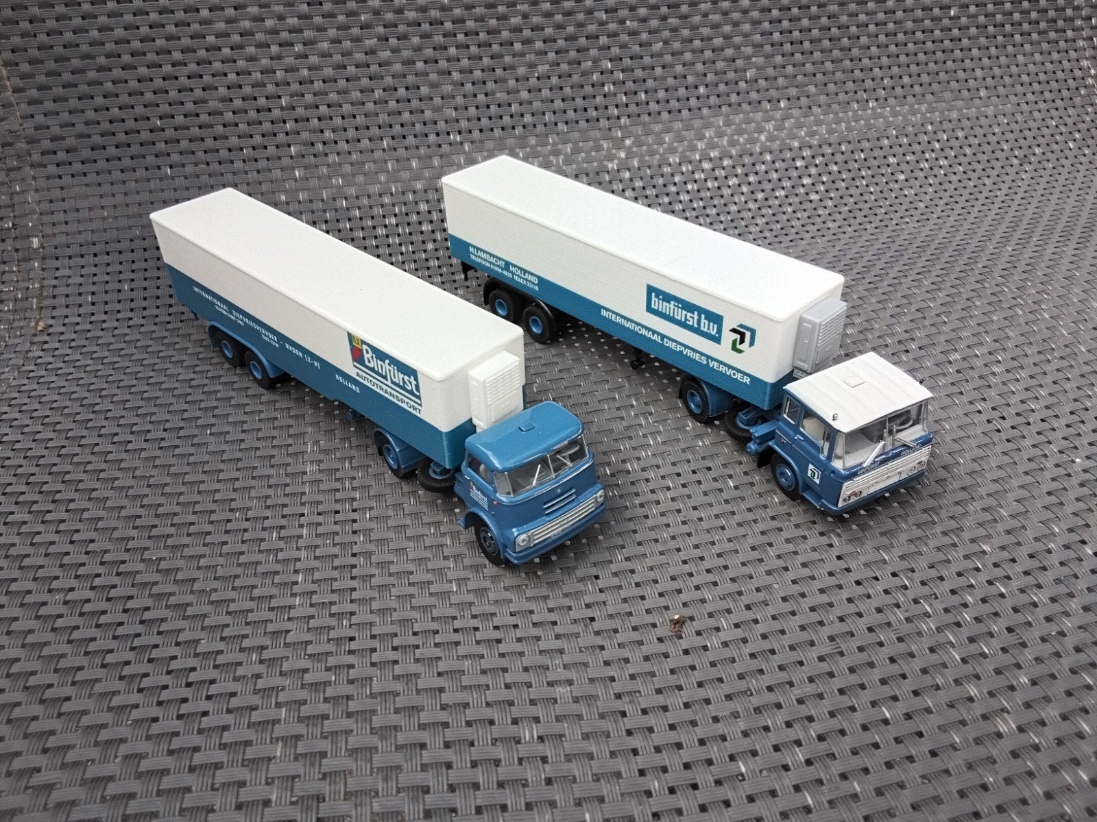 Brekina 2 x DAF. BINFURST, Ophalen of Verzenden, Nieuw