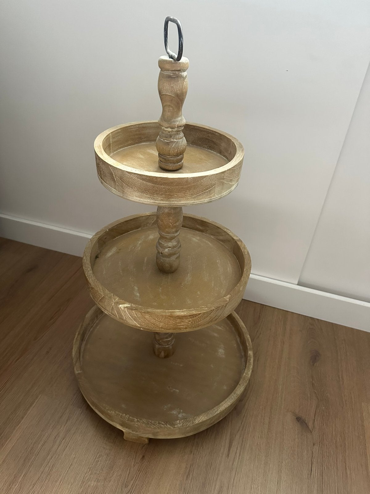 Grote houten etagère, Ophalen, Zo goed als nieuw