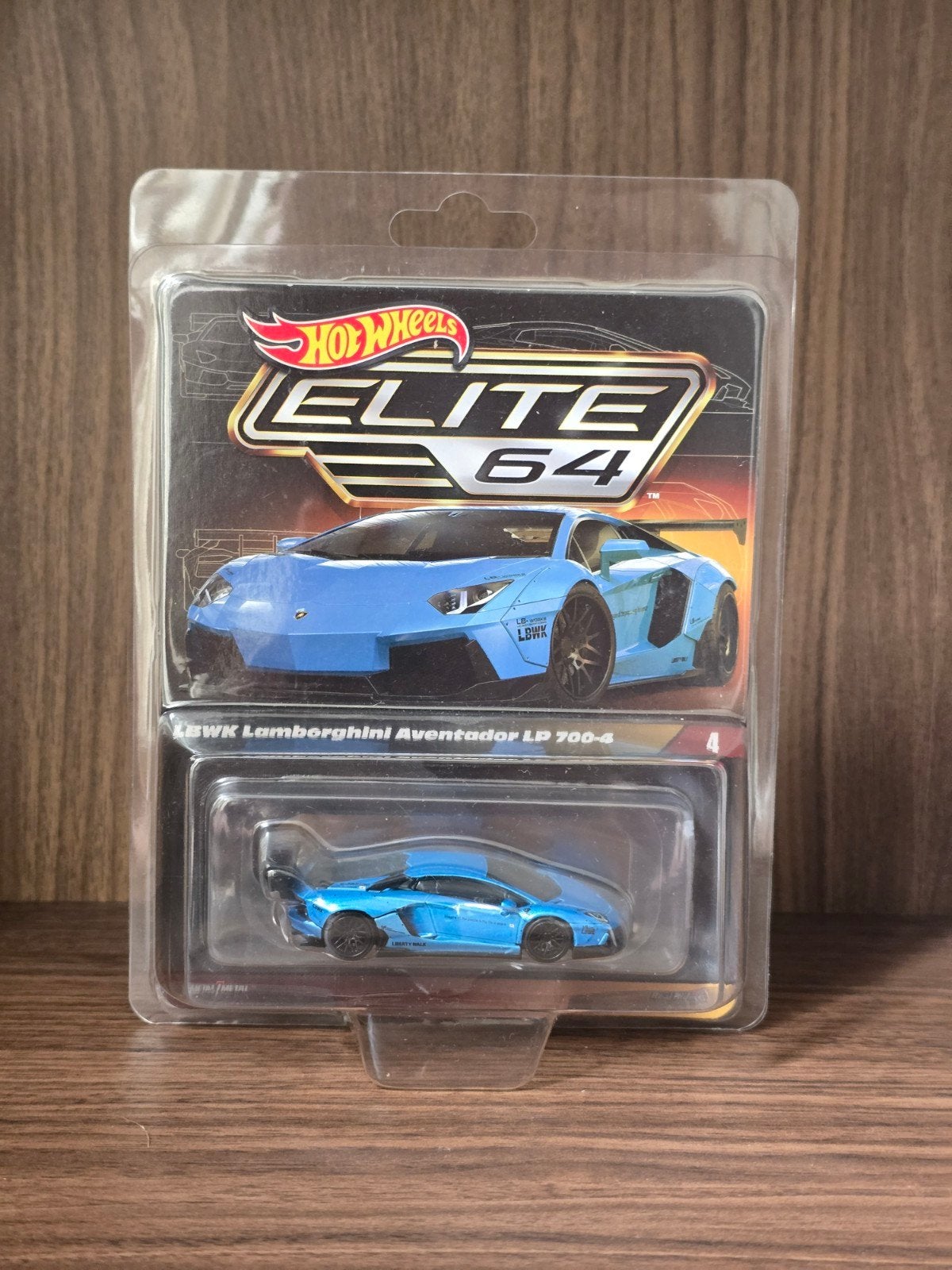 Hot Wheels Elite 64 LBWK Lamborghini Aventador LP 700-4, Ophalen of Verzenden