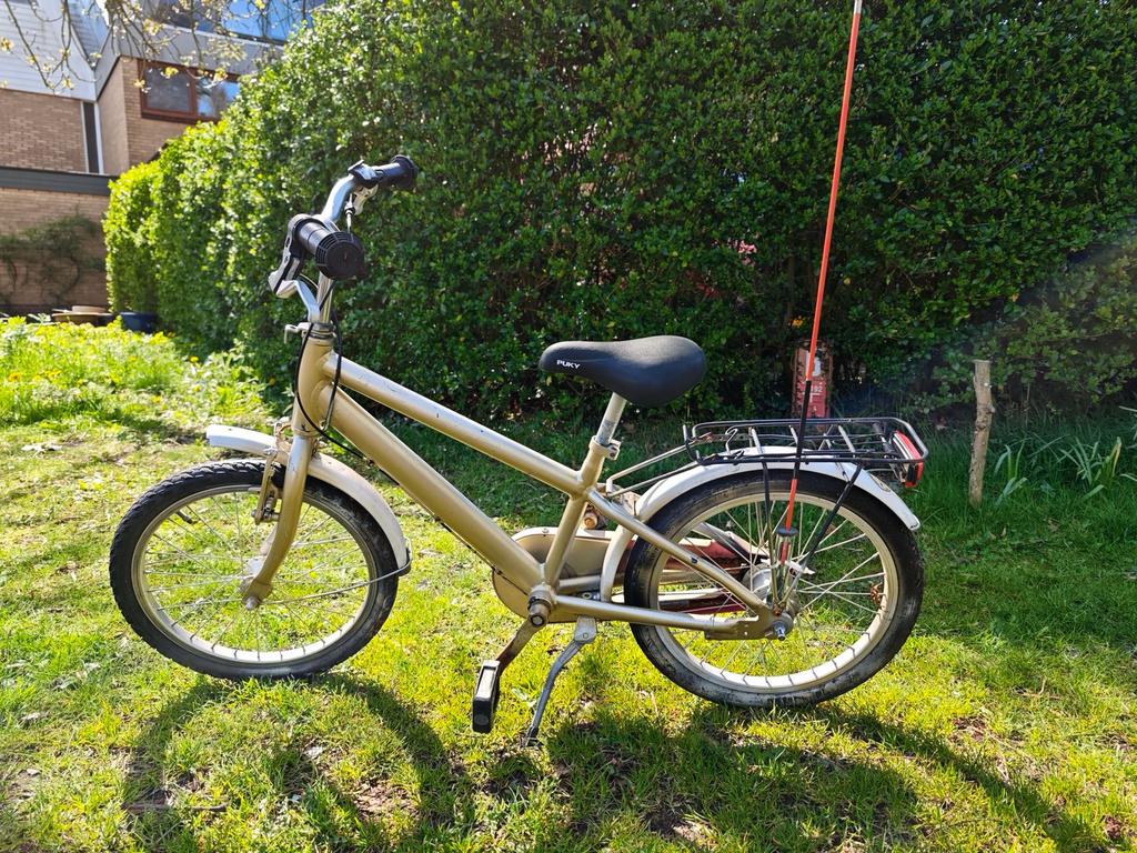 Gouden Puky kinderfiets inc veiligheidsvlag, Ophalen, Gebruikt, 16 tot 20 inch