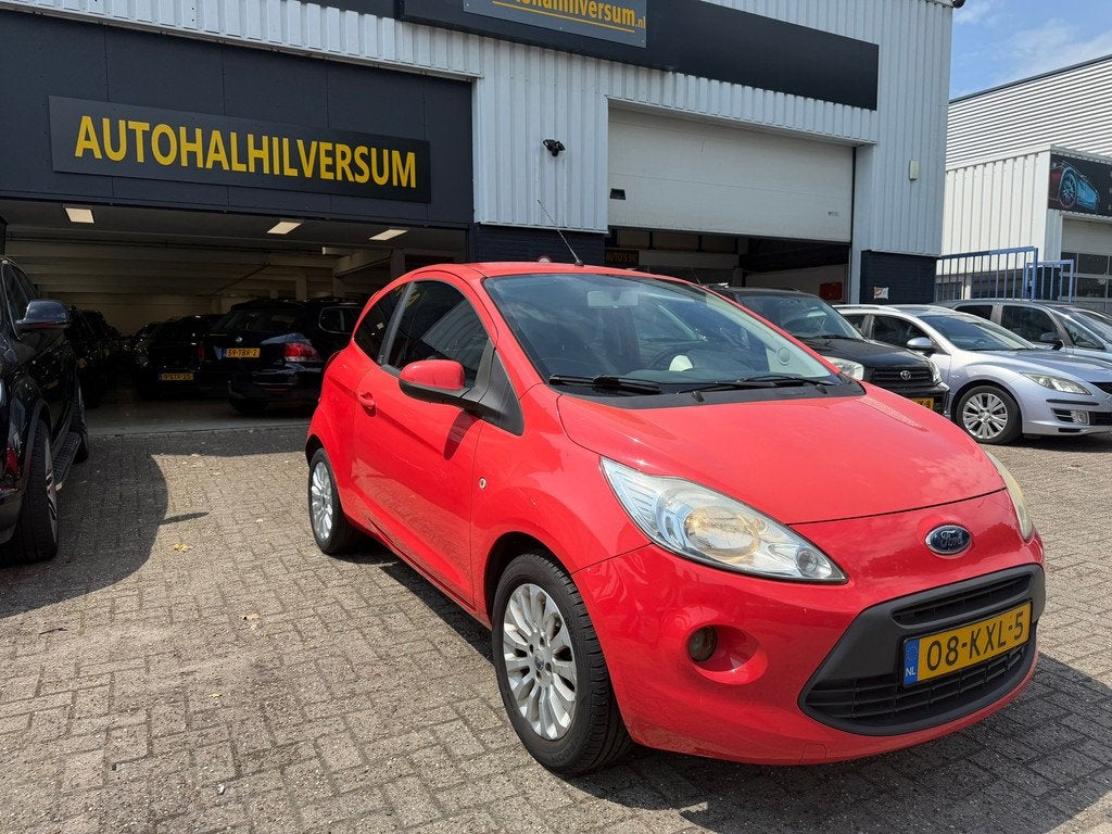 Ford Ka 1.2 Titanium, Voorwielaandrijving, Gebruikt, 1242 cc, 4 cilinders