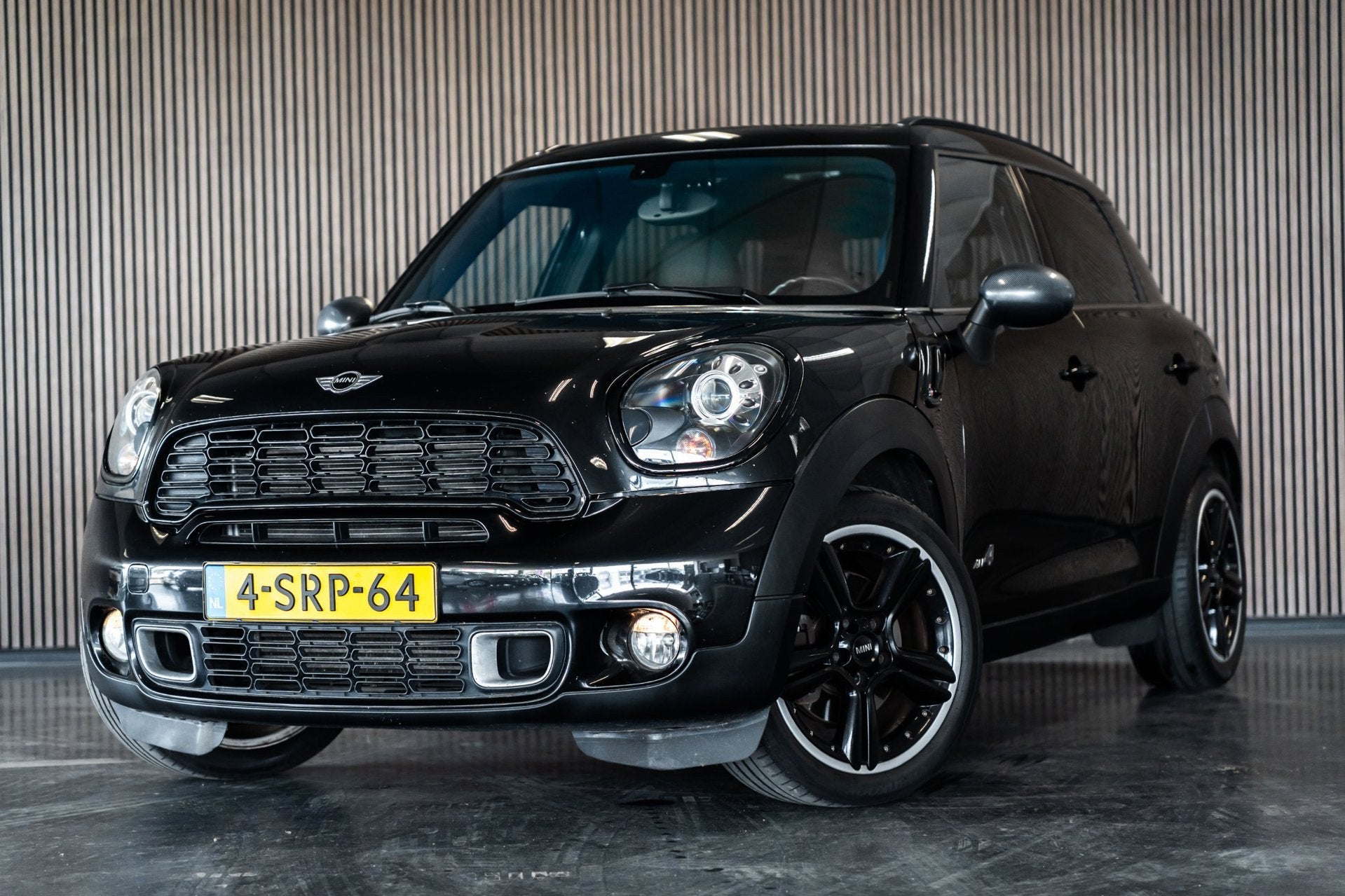 Mini Countryman 1.6 Cooper S ALL4 Chili I PANO I HARMAN KARD, Auto's, 1355 kg, 15 km/l, Gebruikt, Zwart