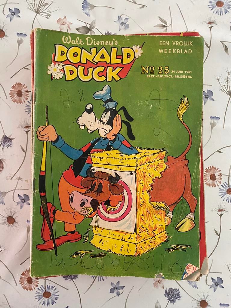 Donald Ducks uit 1961 nr 25 t/m52, Boeken, Ophalen of Verzenden, Zo goed als nieuw
