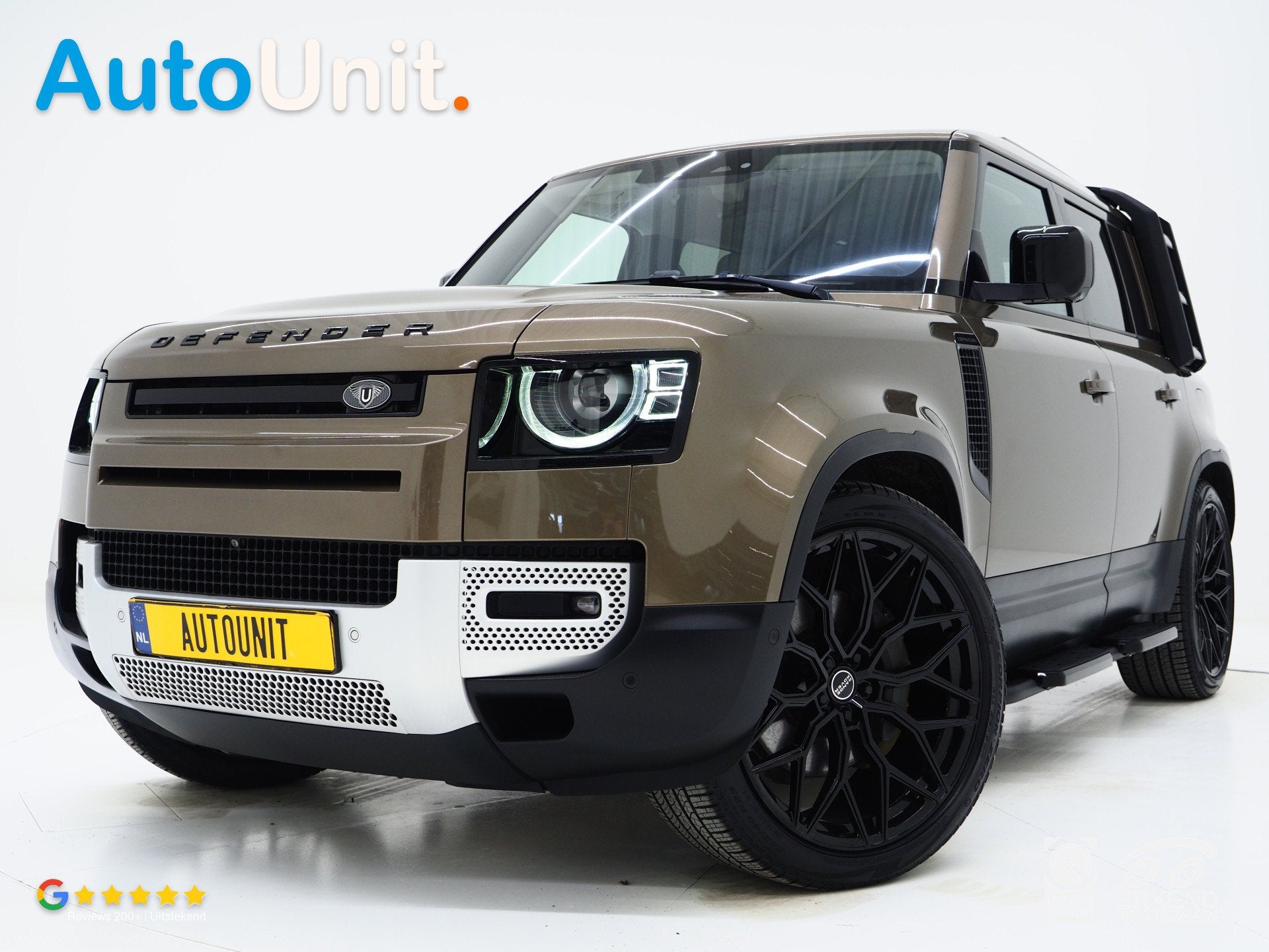 Land Rover Defender 110 2.0 P400e Urban Look | Explorer Pack, Auto's, Automaat, Automatische klimaatregeling, 404 pk, Gebruikt