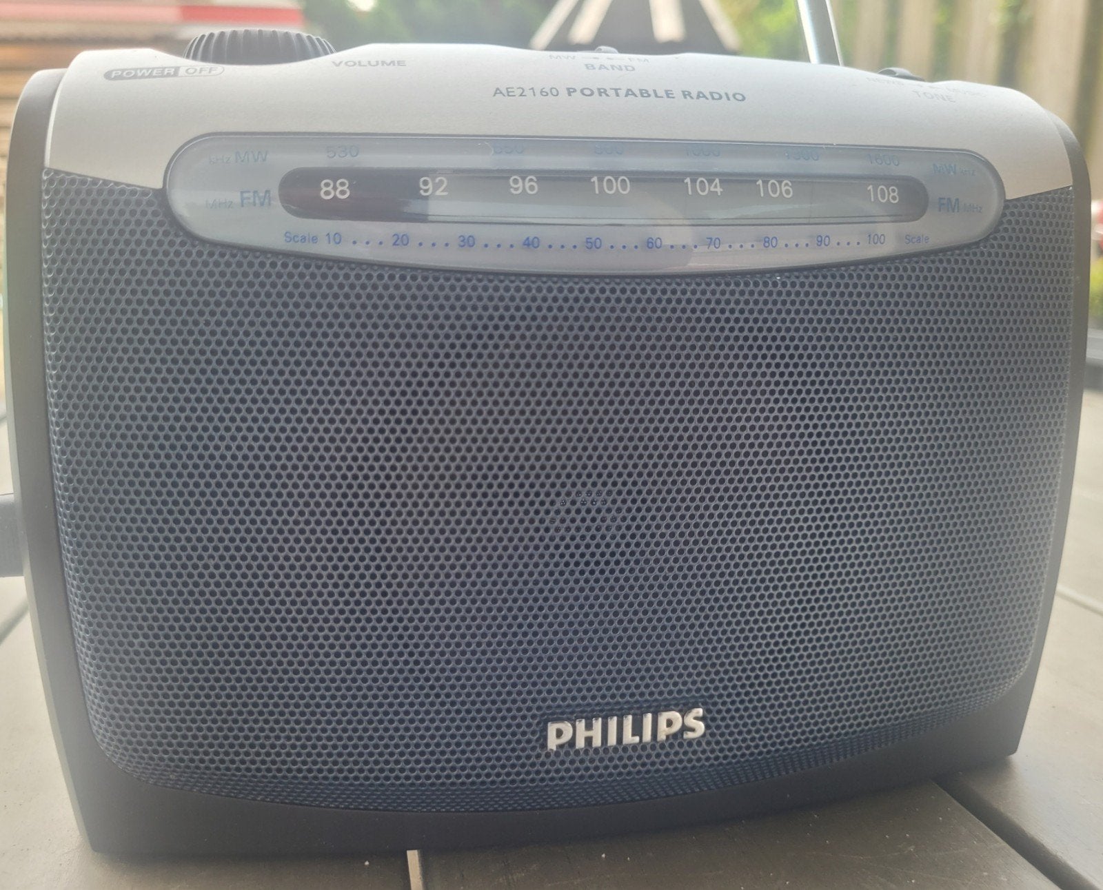 Portable Philips  Radio  AE  2160