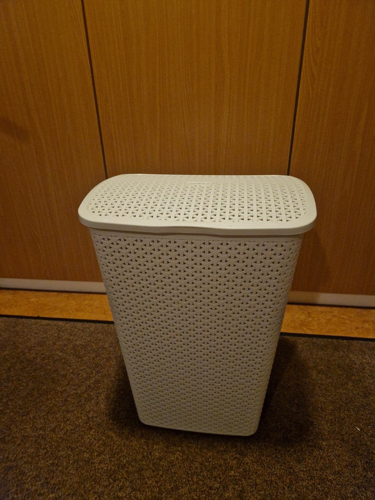 Curver wasmand, Ophalen, 50 – 75, Kunststof, Gebruikt