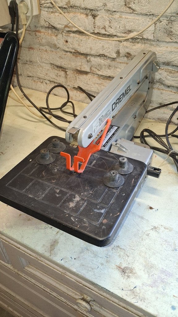 Te koop Dremel Model 1571 figuurzaag, Ophalen, Minder dan 30 mm, Gebruikt, Dremel