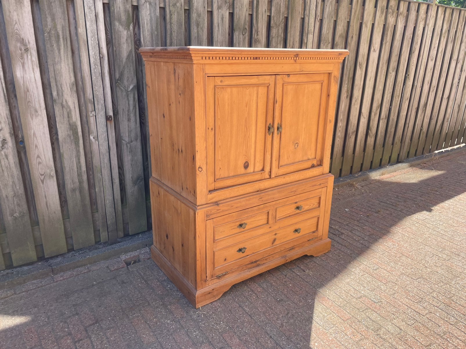 Antieke kast, Ophalen