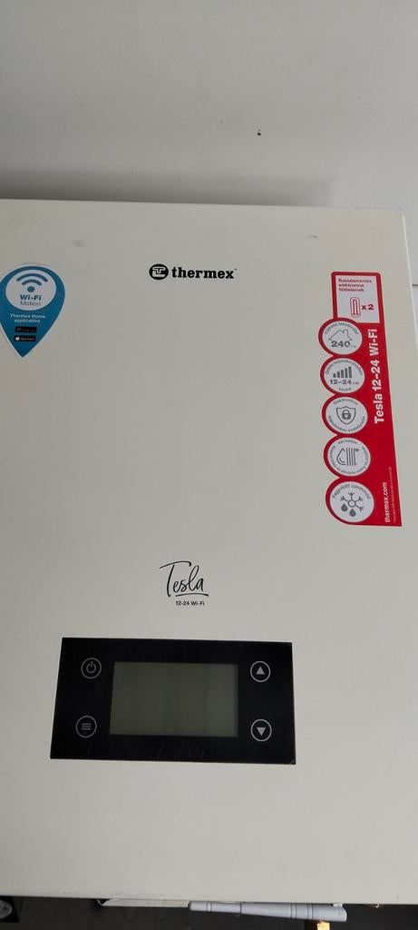 Thermex Tesla 12-24 Wi-Fi Elektrische Boiler 5000W, Ophalen, Zo goed als nieuw, Minder dan 60 cm, 30 tot 80 cm