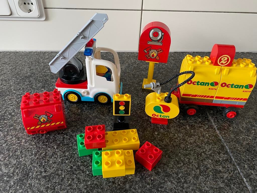 Duplo Voertuigen Set: Brandweerwagen, Tanker & Accessoires, Overige thema's, Ophalen of Verzenden, Zo goed als nieuw, Duplo