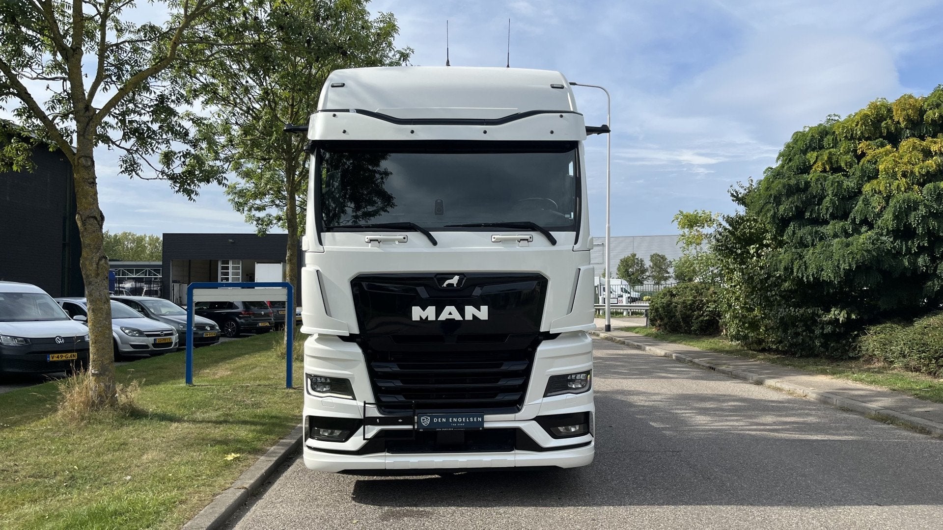 MAN TGX 18.520 4x2 LL SA ACC Apple Carplay 2x Tank Koelkast, Automaat, Dealer onderhouden, Achterwielaandrijving, Euro 6