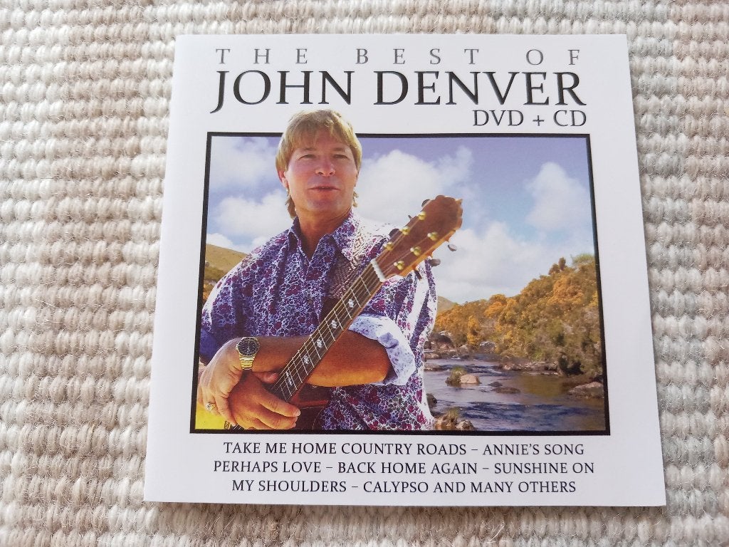 CD+DVD John Denver - The best of (2014), Cd's en Dvd's, Ophalen of Verzenden, Zo goed als nieuw, Inclusief DVD