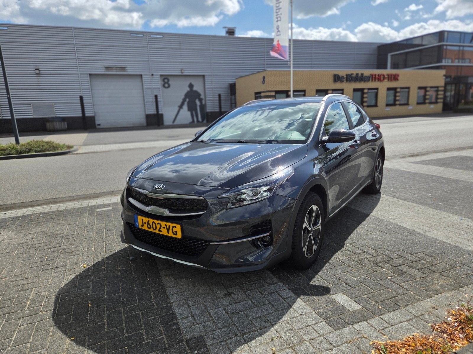 Kia XCeed 1.6 GDi Phev 141pk Dct6 2020 Grijs, Auto's, Kia, XCeed, 71 km/l, Zilver of Grijs, Te koop