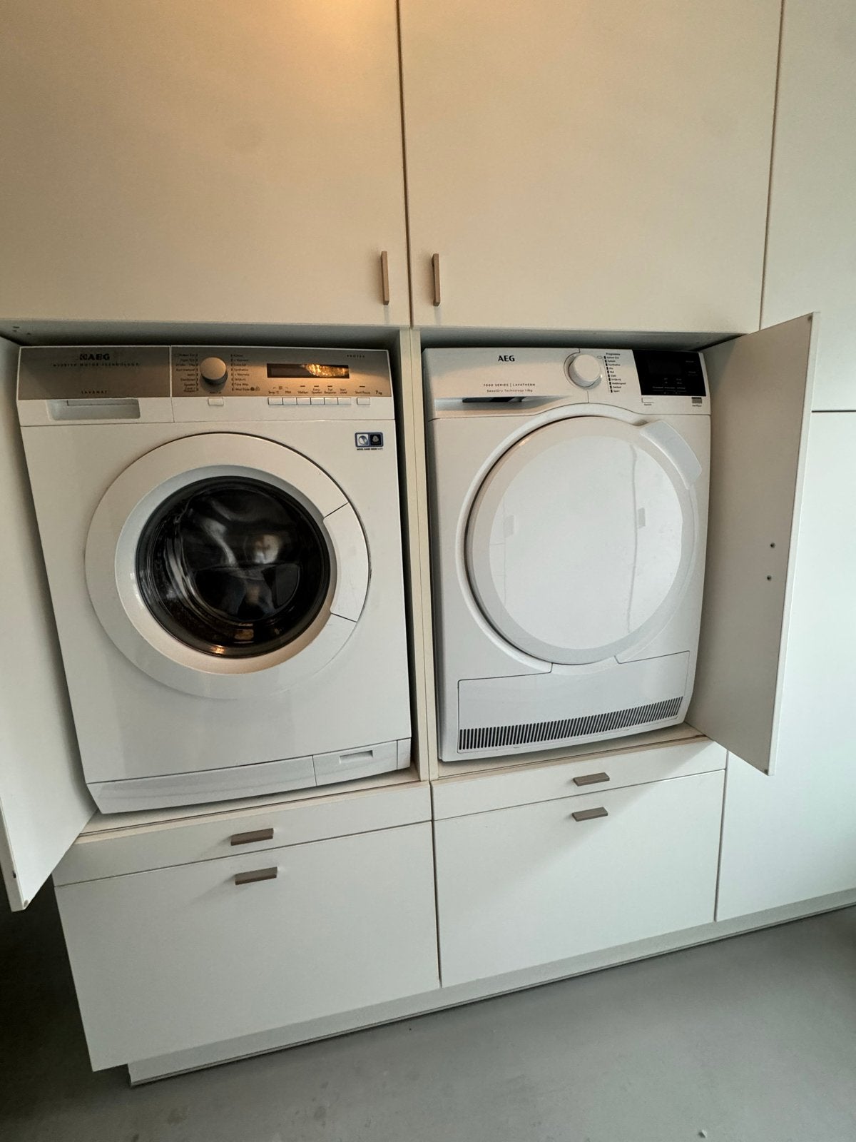 AEG Lavamat 7kg wasmachine met Inverter Motor Technologie, Ophalen, Gebruikt, Handwasprogramma, Voorlader