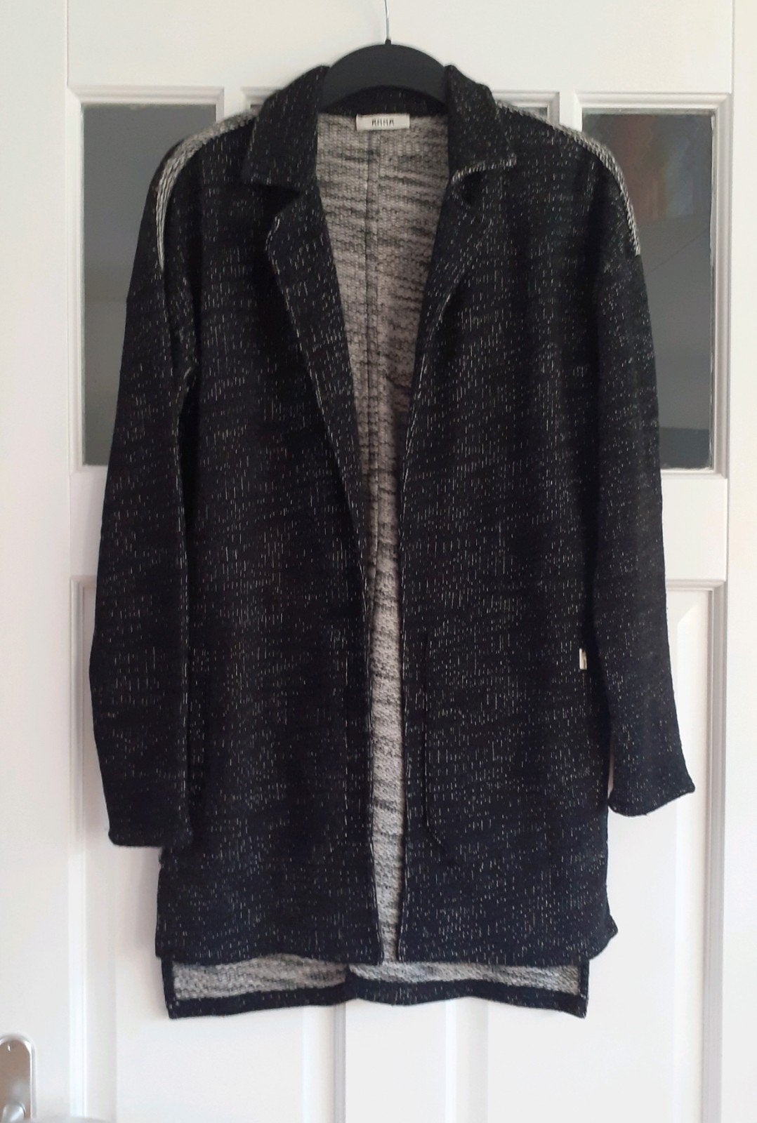 Didi zwart-wit gemêleerd vest in nieuwstaat maat S, Kleding | Dames, Zwart, Didi, Ophalen of Verzenden, Zo goed als nieuw
