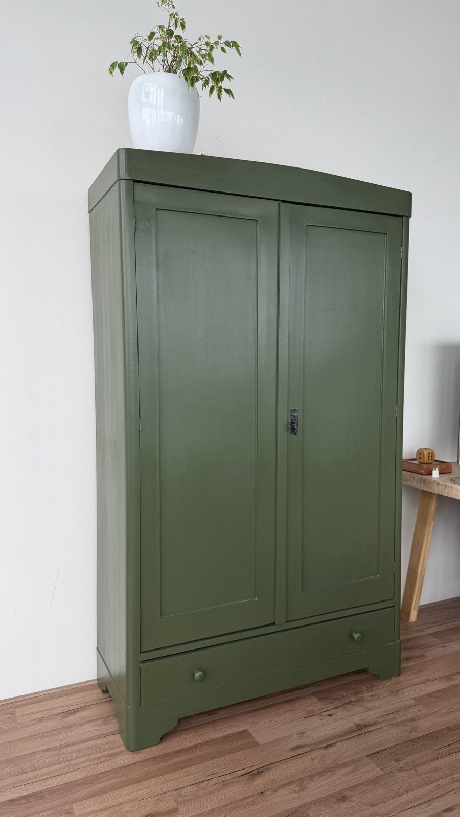 Authentieke vintage kast – olijfgroen, Ophalen