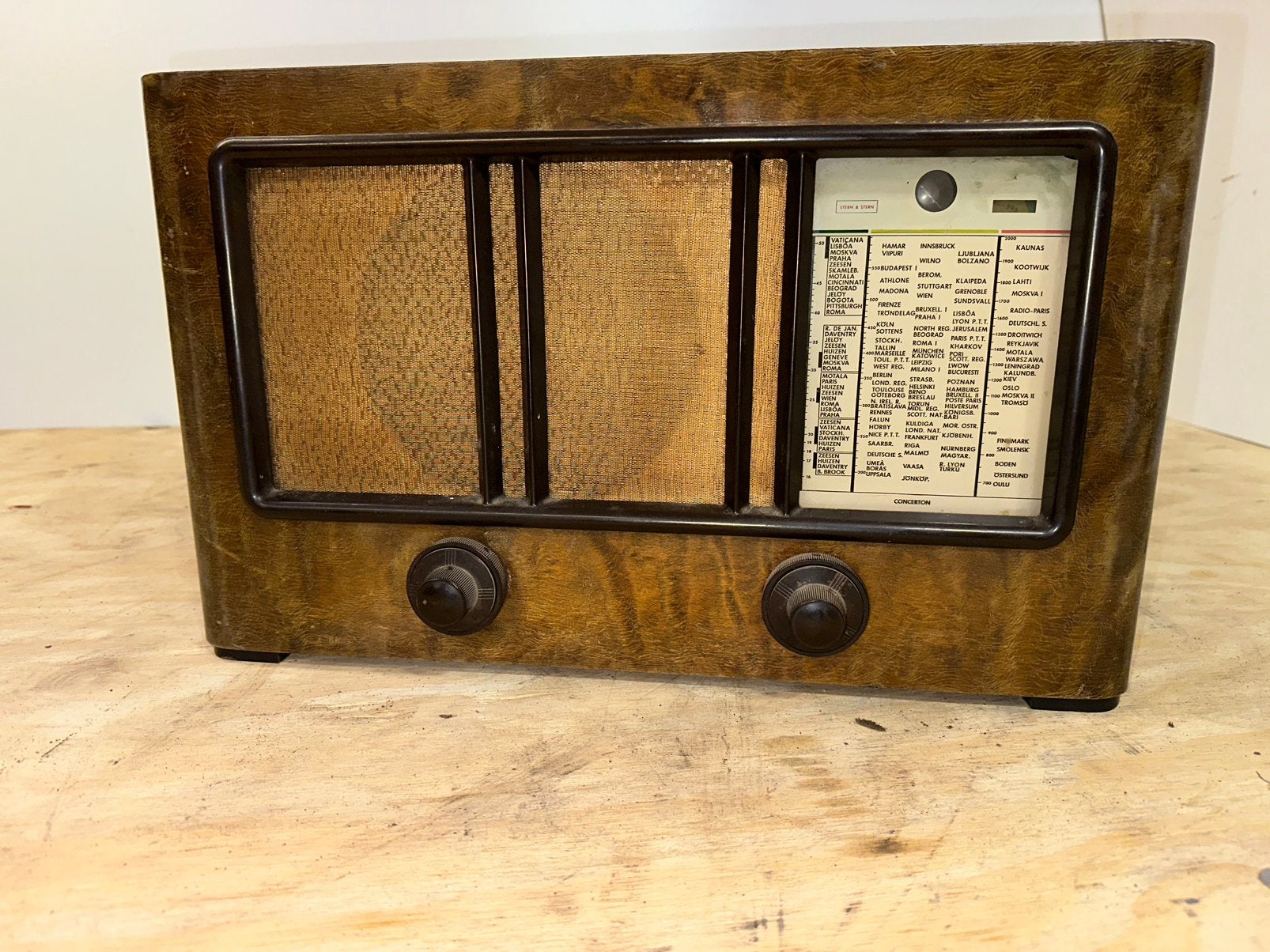 Radio Zweeds Stern & Stern. Origineel., Ophalen, Niet werkend, Radio