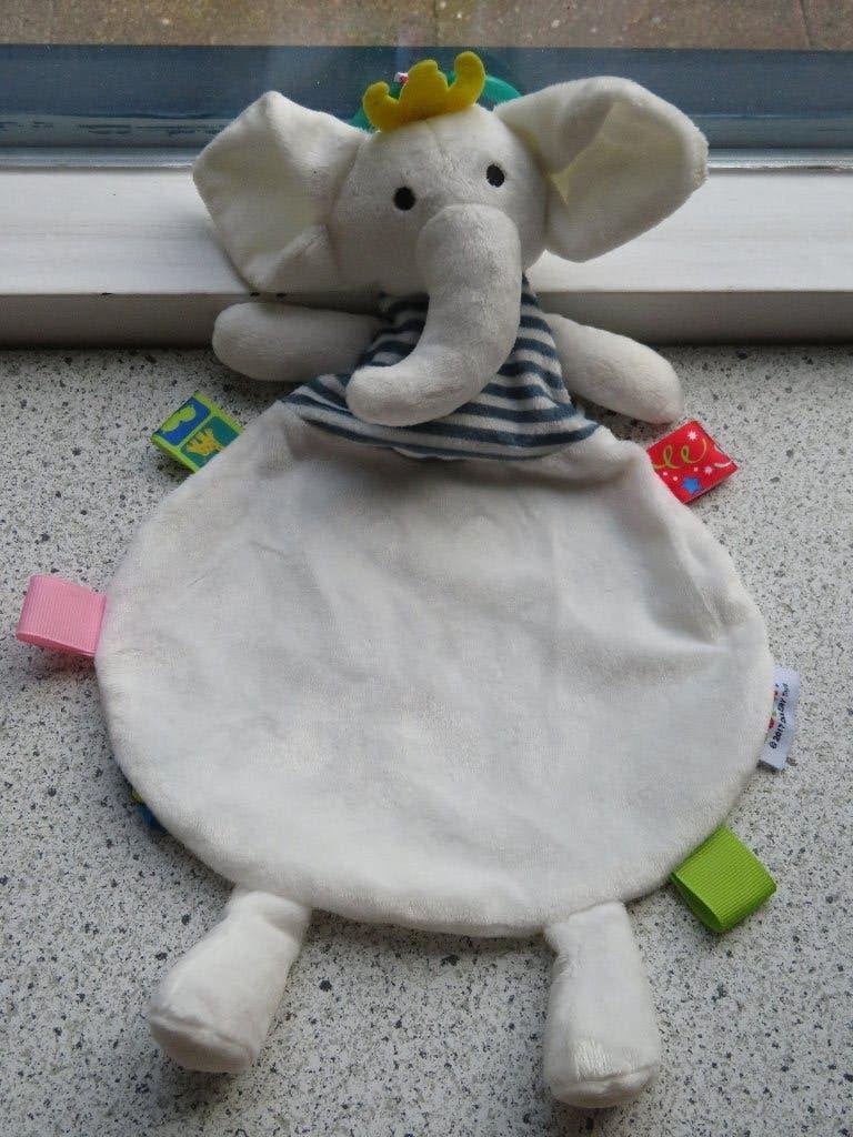 Knuffeldoek olifant merk Dolery Toys geel kroontje uit 2017, Ophalen of Verzenden, Zo goed als nieuw, Met label, Olifant