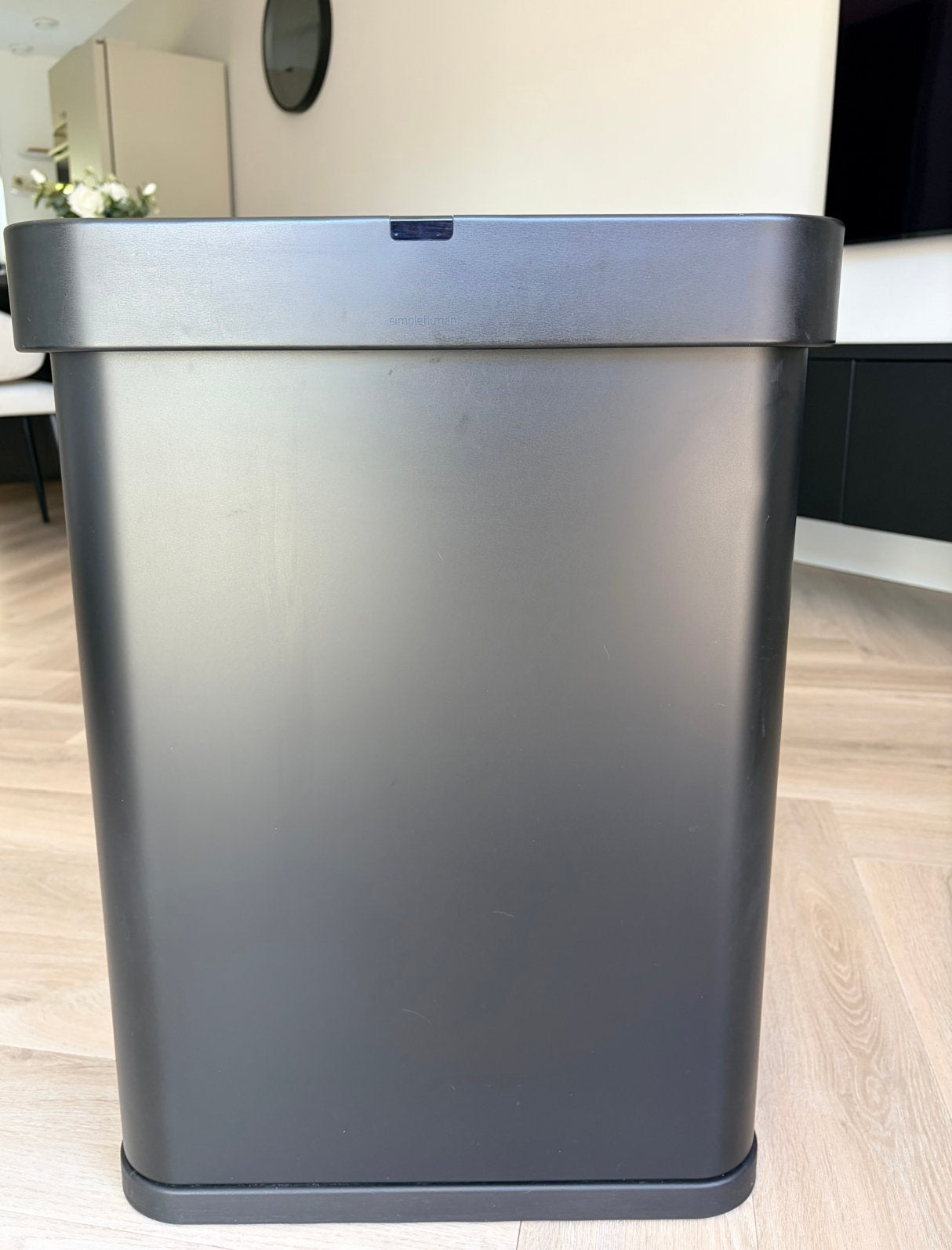 Simplehuman sensor prullenbak afvalbak mat zwart 58 liter!, Ophalen, 50 – 75, 40 liter of meer, Zo goed als nieuw