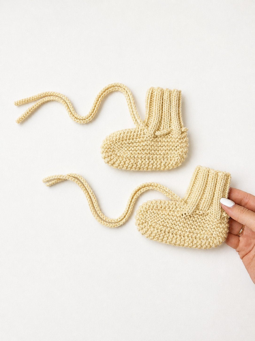 Baby slofjes - geel - 100% merino (0-3 maanden), Ophalen of Verzenden, Nieuw, Baby Slofies, Jongetje of Meisje