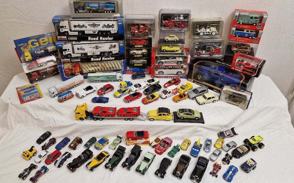 verzameling modelauto Maisto BBurago Solido matchbox, Ophalen of Verzenden, Nieuw, Auto, Solido