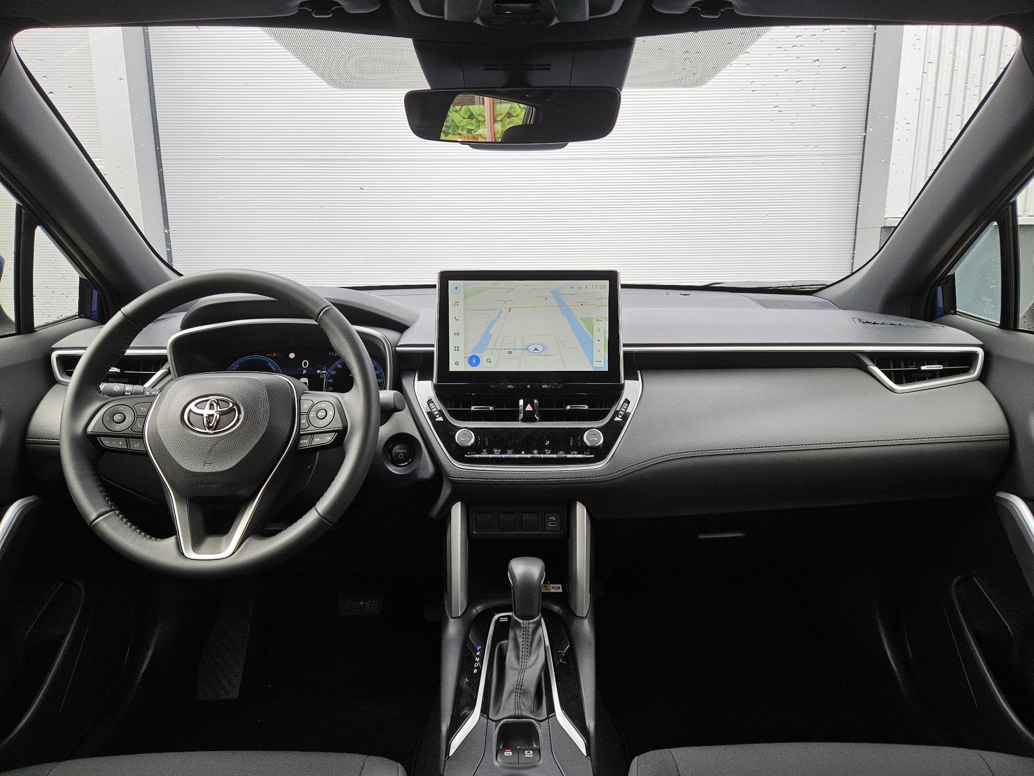 Toyota Corolla Cross Hybrid 140 Style | Demo, Auto's, Toyota, Dealer onderhouden, Stof, Gebruikt, 4 cilinders
