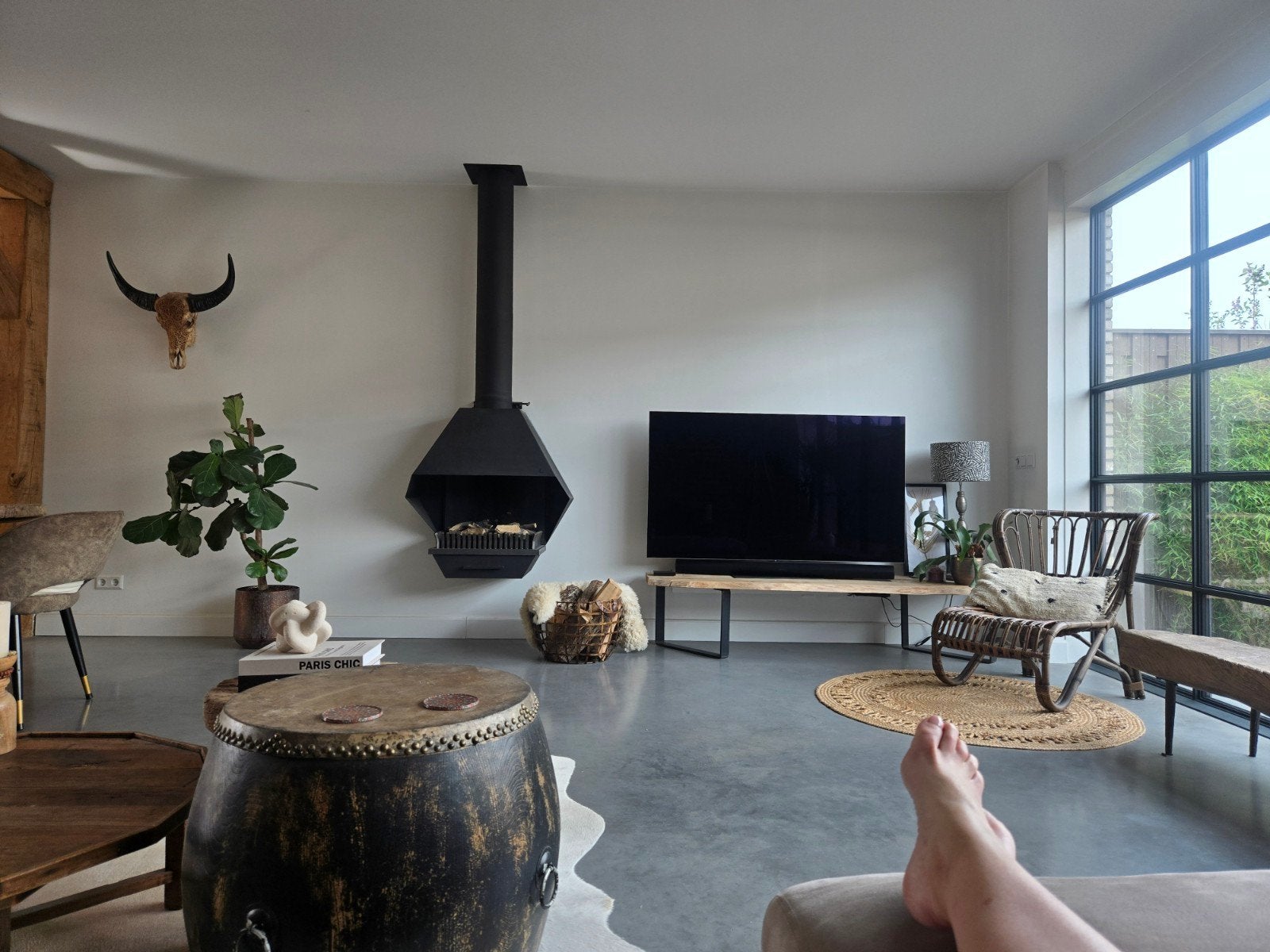 TV-meubel van hout met grillige vorm, Gebruikt, 150 tot 200 cm, Minder dan 100 cm, Landelijk, Industrieel