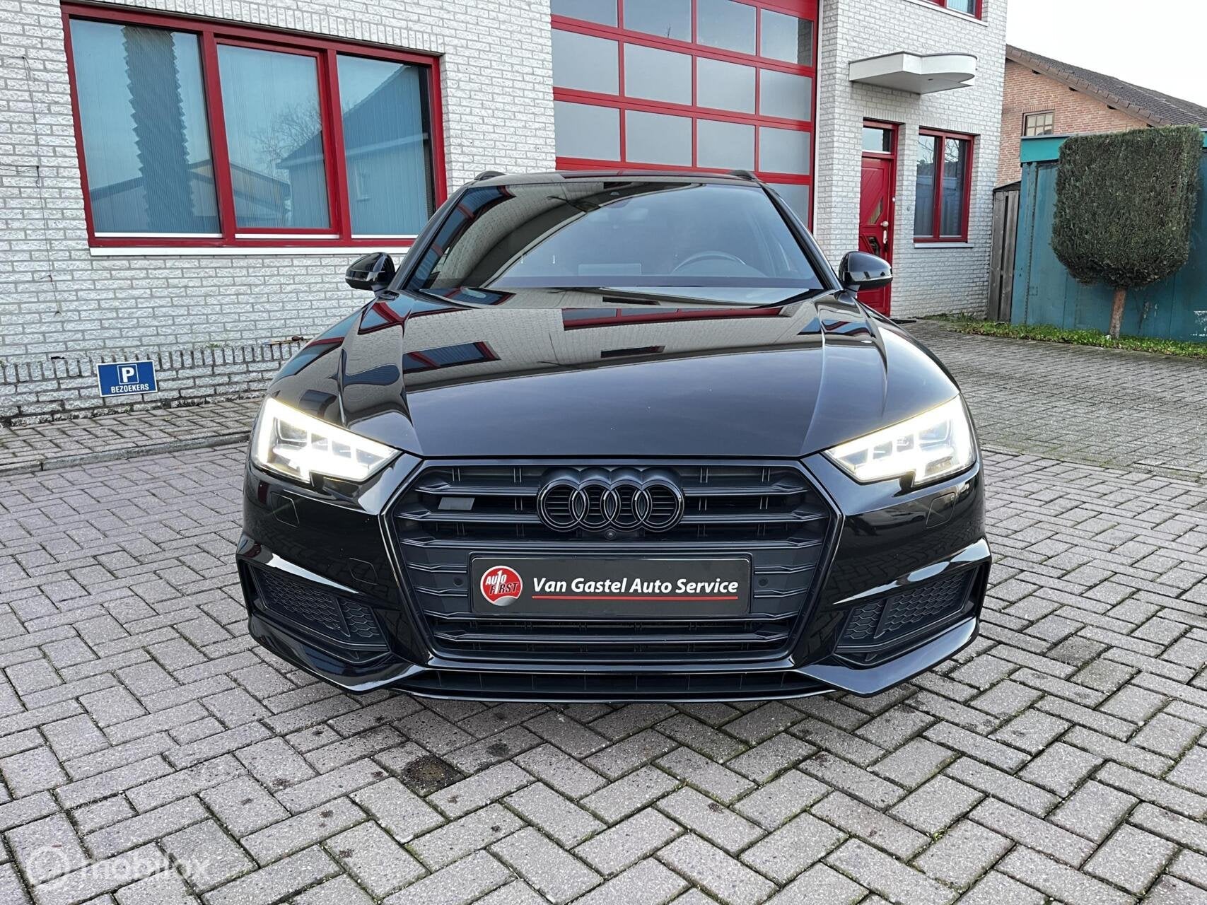 Audi S4 Avant 3.0 TFSI S4 quattro, Auto's, Gebruikt, Zwart, Automatische klimaatregeling, Zwart