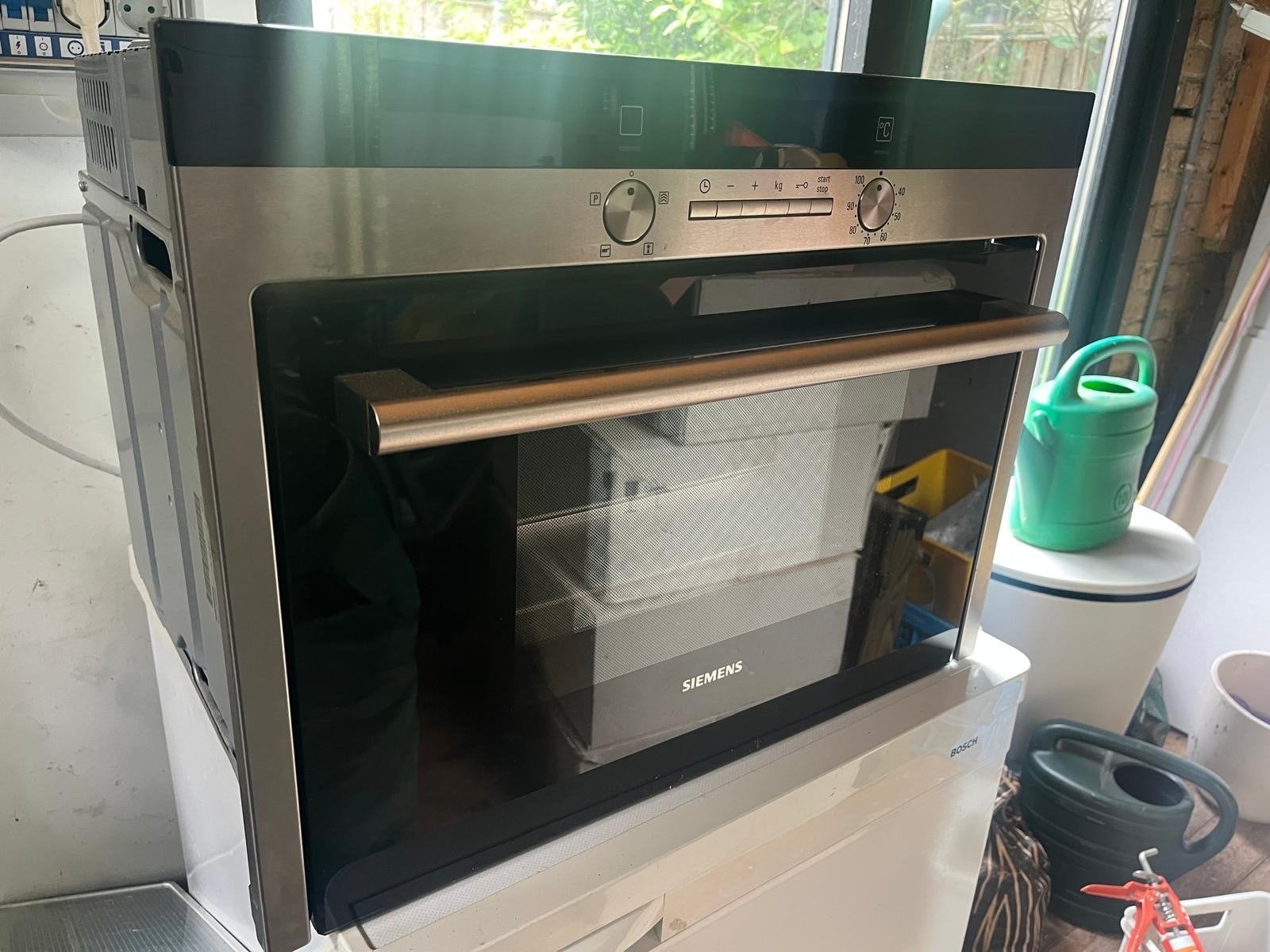 Siemens HB24D552 Stoomoven - Zo goed als nieuw, Ophalen, 45 tot 50 cm, Siemens, Inbouw