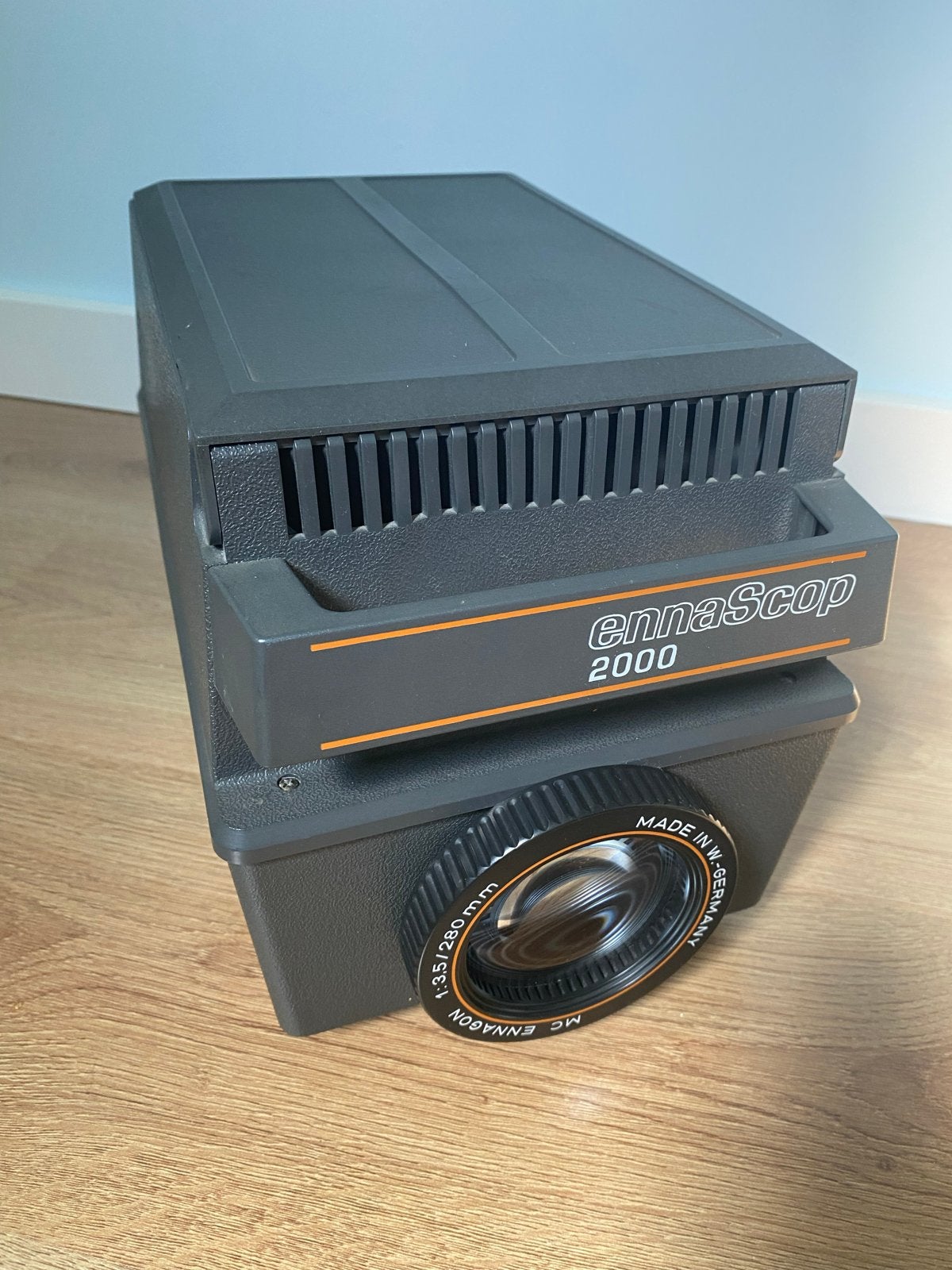 EnnaScop 2000 Diaprojector, Ophalen, Zo goed als nieuw