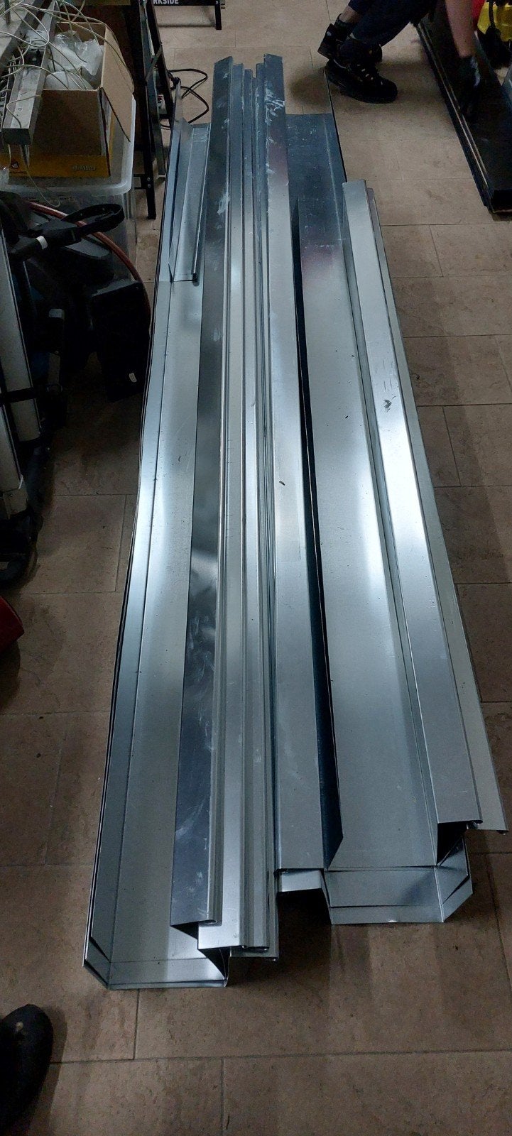 Nieuwe zinken dakgoten - 20 cm hoog, 16 cm breed, Ophalen, 6 meter of meer, Nieuw, Zink