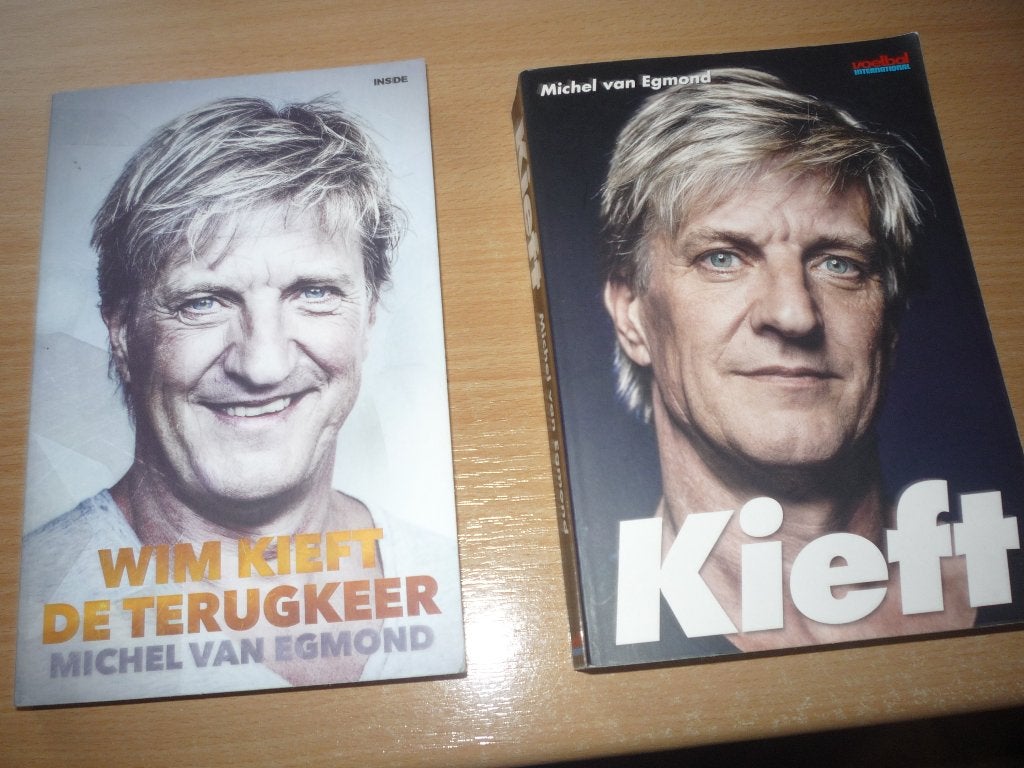 5 voetbalboeken, Maat XL, Ophalen, Zo goed als nieuw, Shirt