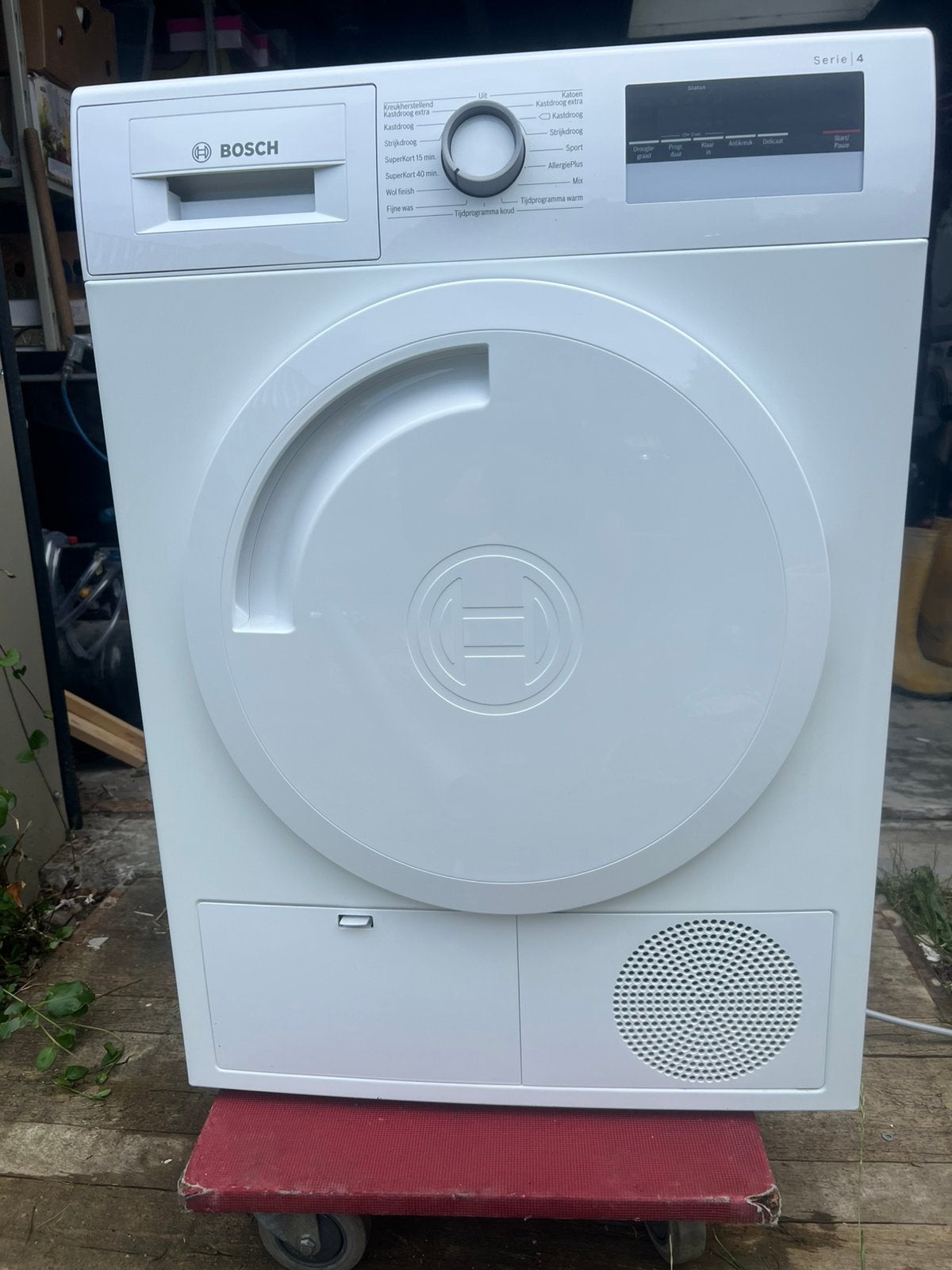 Bosch serie 4 droger, Ophalen, 6 tot 8 kg, Zo goed als nieuw, Voorlader