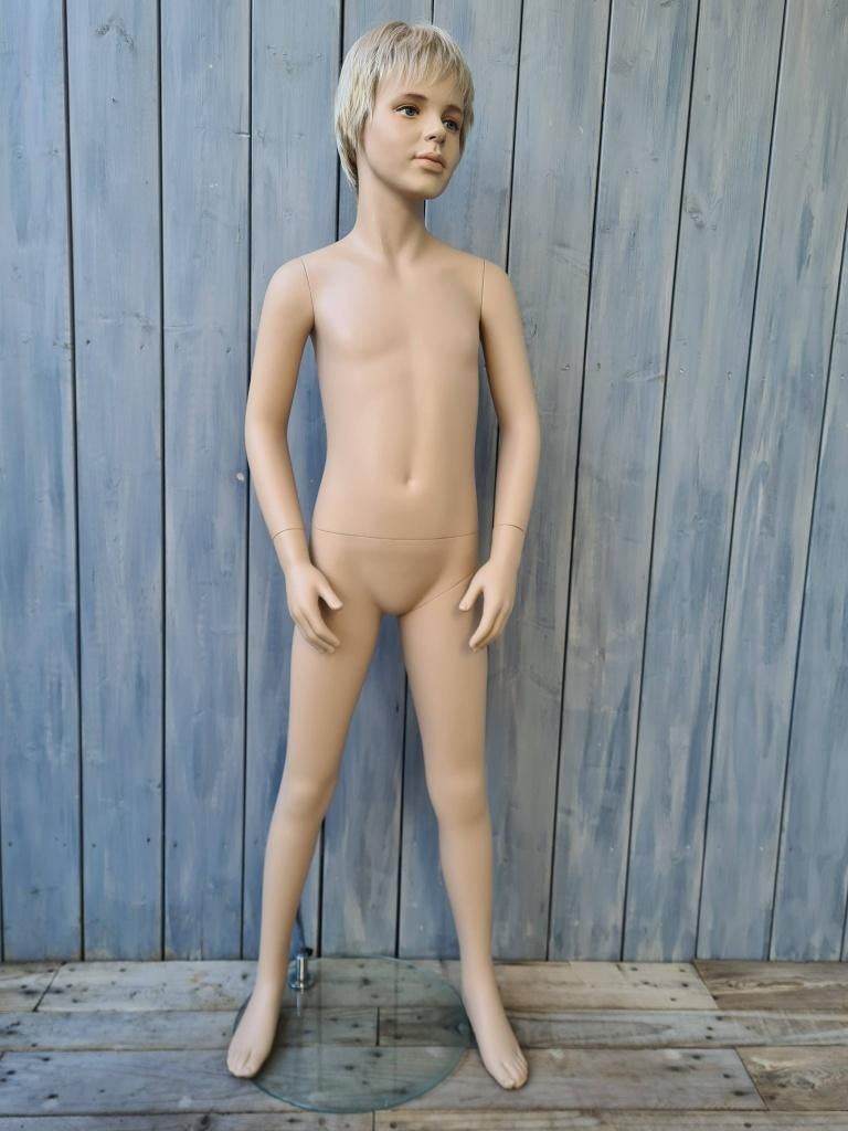 etalagepop jongen 152 cm Nu Body paspop 9, Ophalen of Verzenden, Overige soorten, Overige gebieden, Overige typen