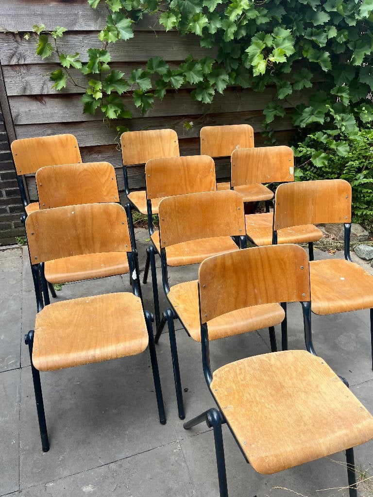 Tien leuke, authentieke schoolstoelen (prijs per stuk), Huis en Inrichting, Stoelen, Ophalen, Gebruikt, Bruin, Hout