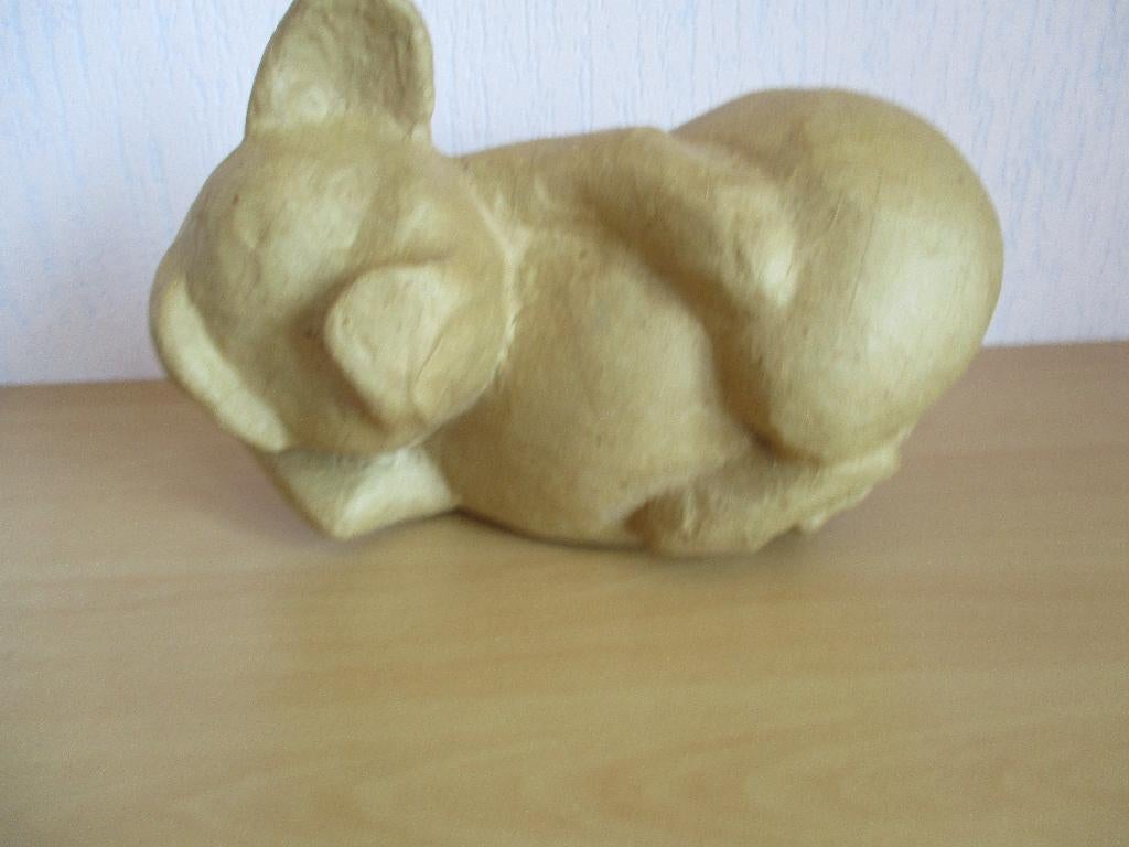Papier Maché figuur - liggend varken, Dieren, Nieuw, Ophalen of Verzenden, Papier of Karton