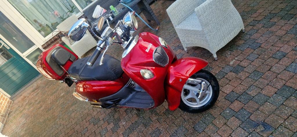 Nette Berini Grande Bella Scooter 2016 - Nieuwe 9ah Accu, Fietsen en Brommers, Snorfietsen en Snorscooters, Gebruikt, Benzine
