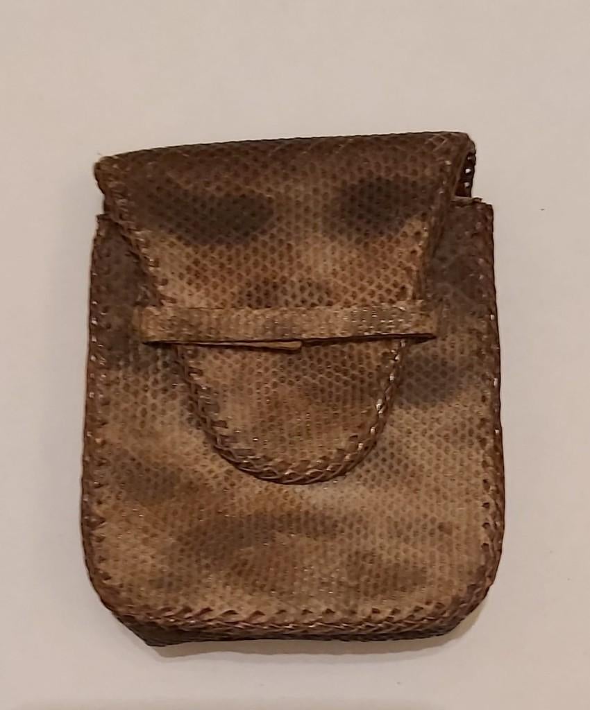 Slangenleren tasje uit 1945, Ophalen of Verzenden, Gebruikt